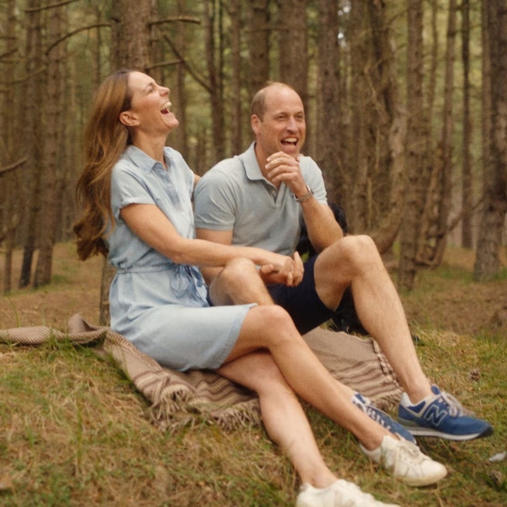 H&M L.O.G.G. Short-Sleeve Denim Shirt Dress in Blue
